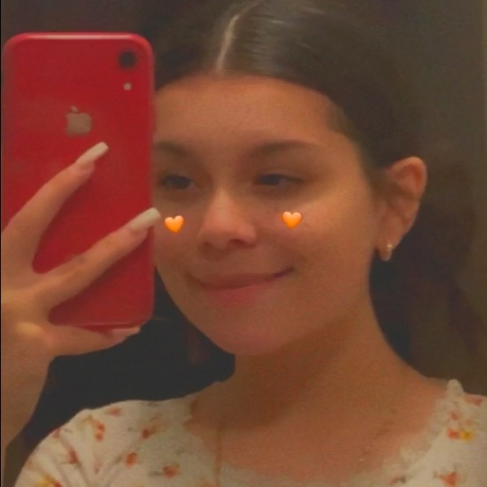 Meet your Posher, Alessandra